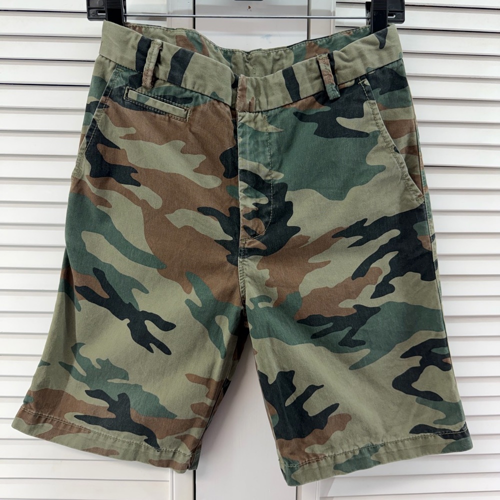Gap Camo boys size 12 husky Print Cotton Shorts